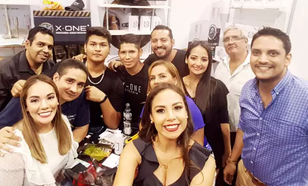Bolivia Erroralars Show